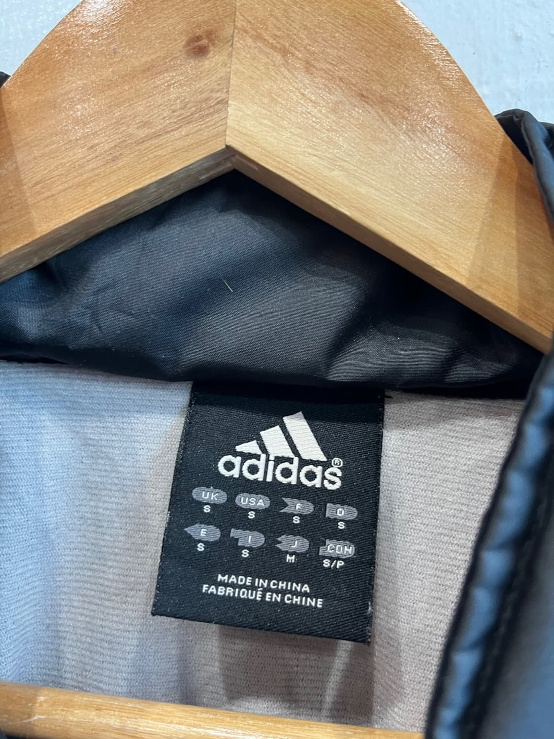 아디다스 아사히 풋볼 클럽 윈드 자켓 바람막이 자켓 상품이미지6