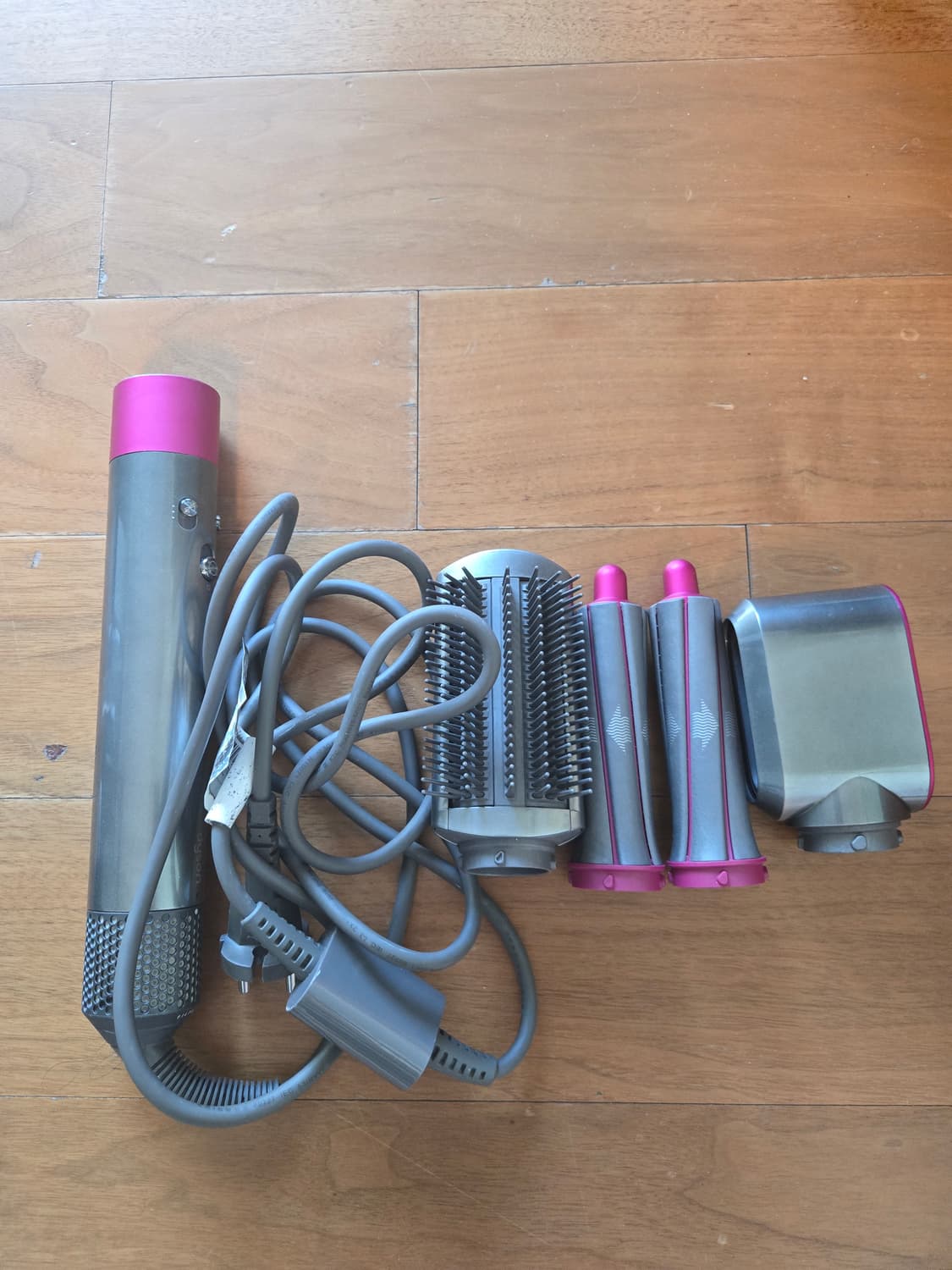 다이슨 에어랩 상품이미지1