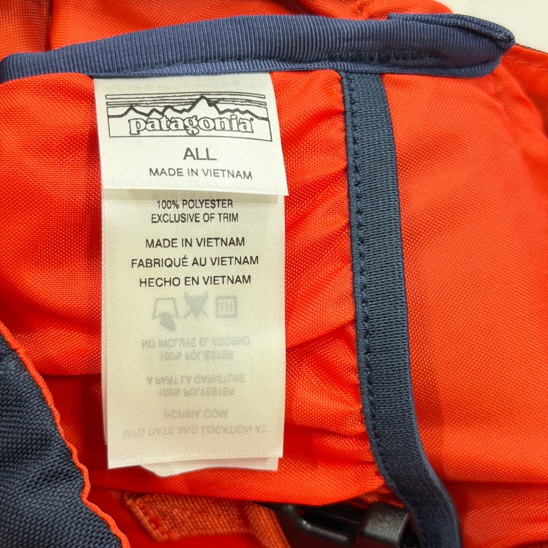 파타고니아 미니 버클 백팩 가방 네이비 상품이미지6