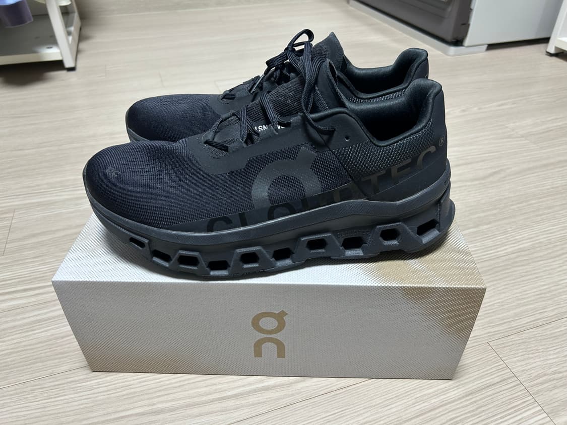 On 러닝 클라우드몬스터 올블랙 275 상품이미지1