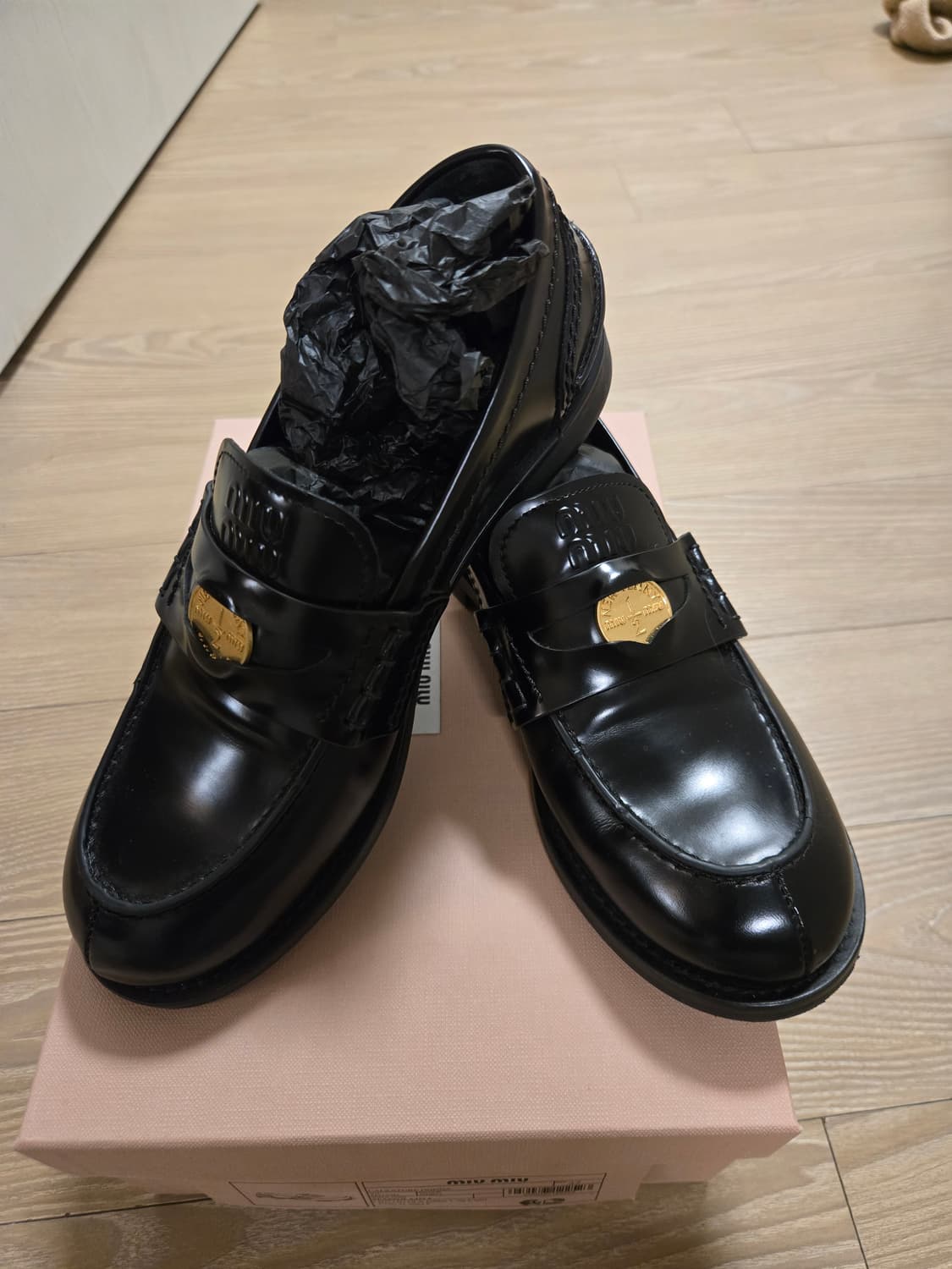 미우미우 페니로퍼 37 상품이미지1