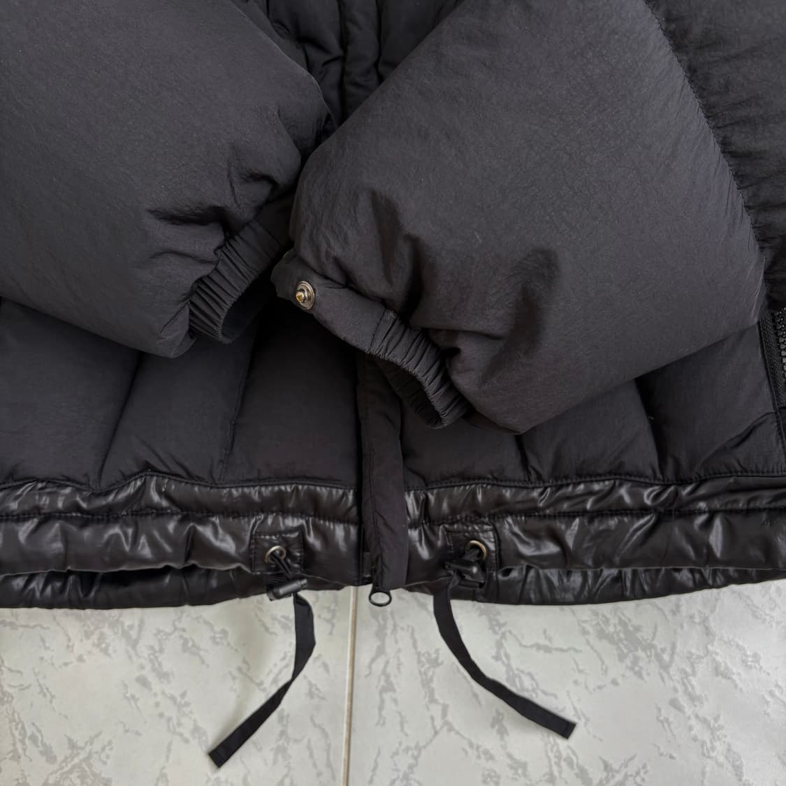 언어펙티드 콘트라스트 패널 다운 패딩 M 상품이미지4