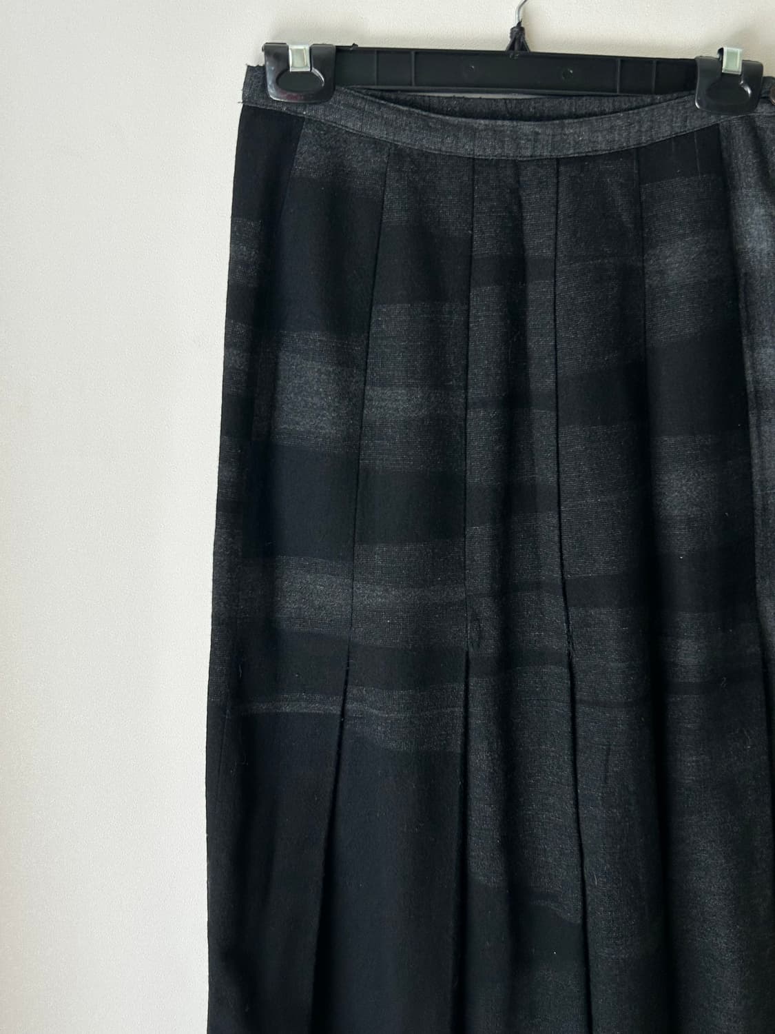 Comme des garcons 꼼데가르송 플리츠 스커트 상품이미지3