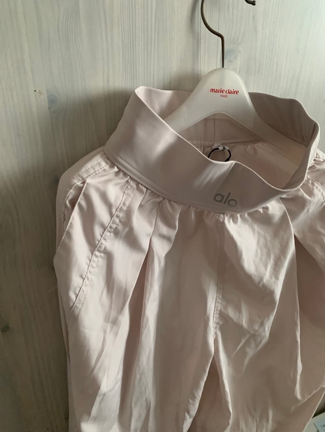 Alo pants 알로 밴딩 팬츠 바지 상품이미지3