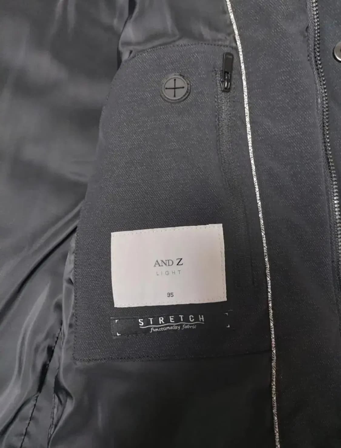 앤드지(AND Z)덕다운 스트레치 경량 자켓(95)
 상품이미지8