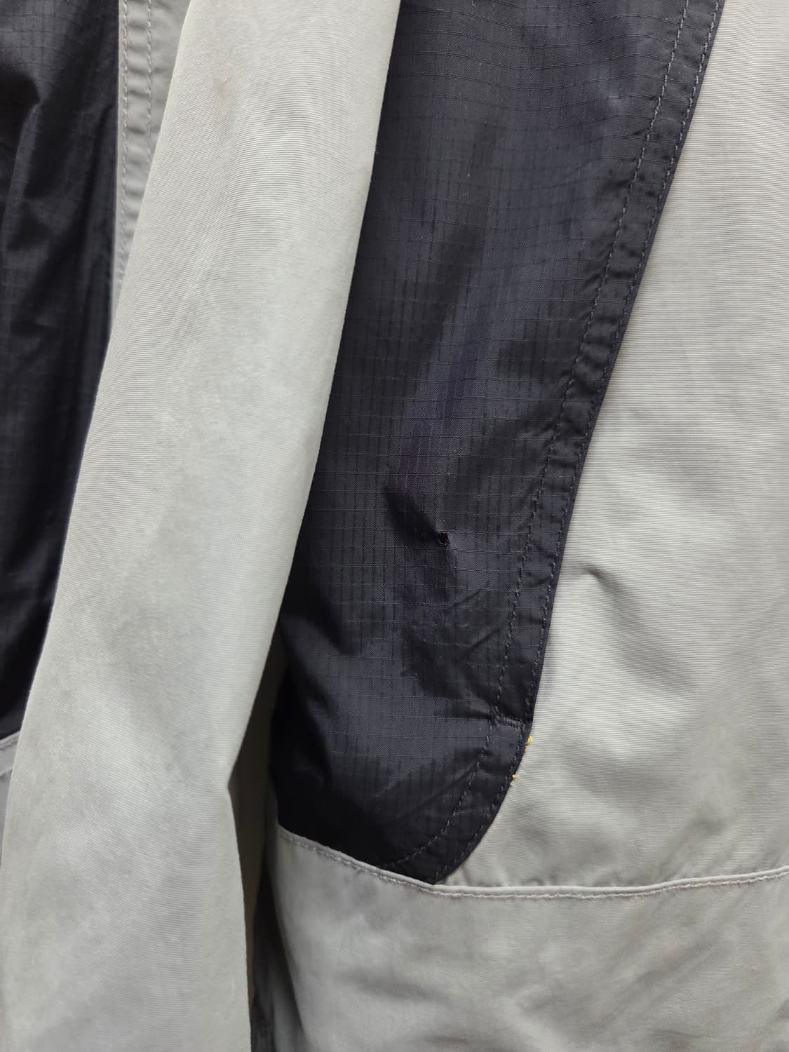 오클리 90s 아카이브 로드퓨얼3 집업 자켓 상품이미지10