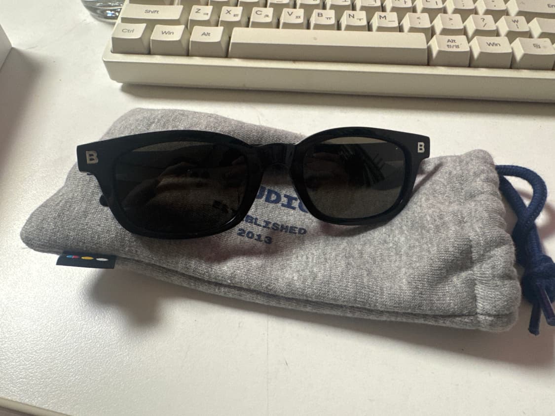 IAB STUDIO 선글라스 상품이미지1