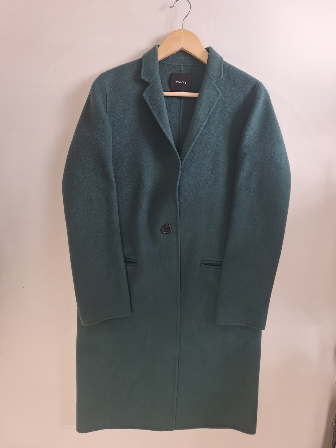 띠어리 울 코트  상품이미지1