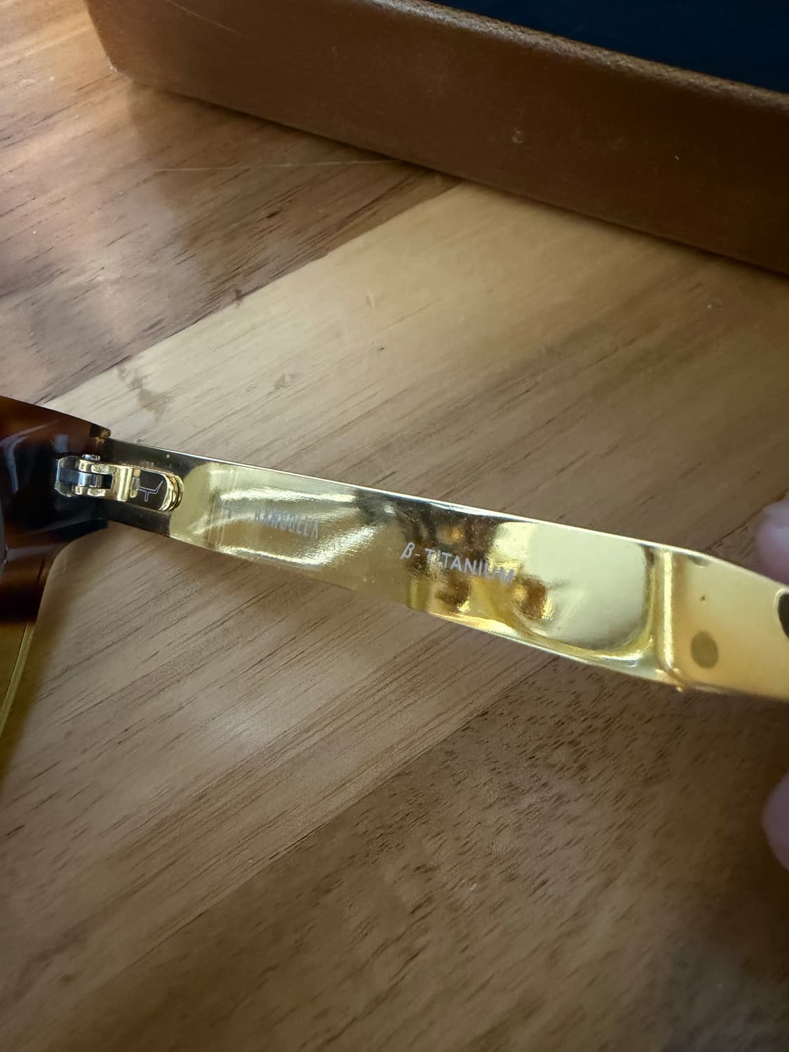 랭골라 티타늄 선글라스 상품이미지3