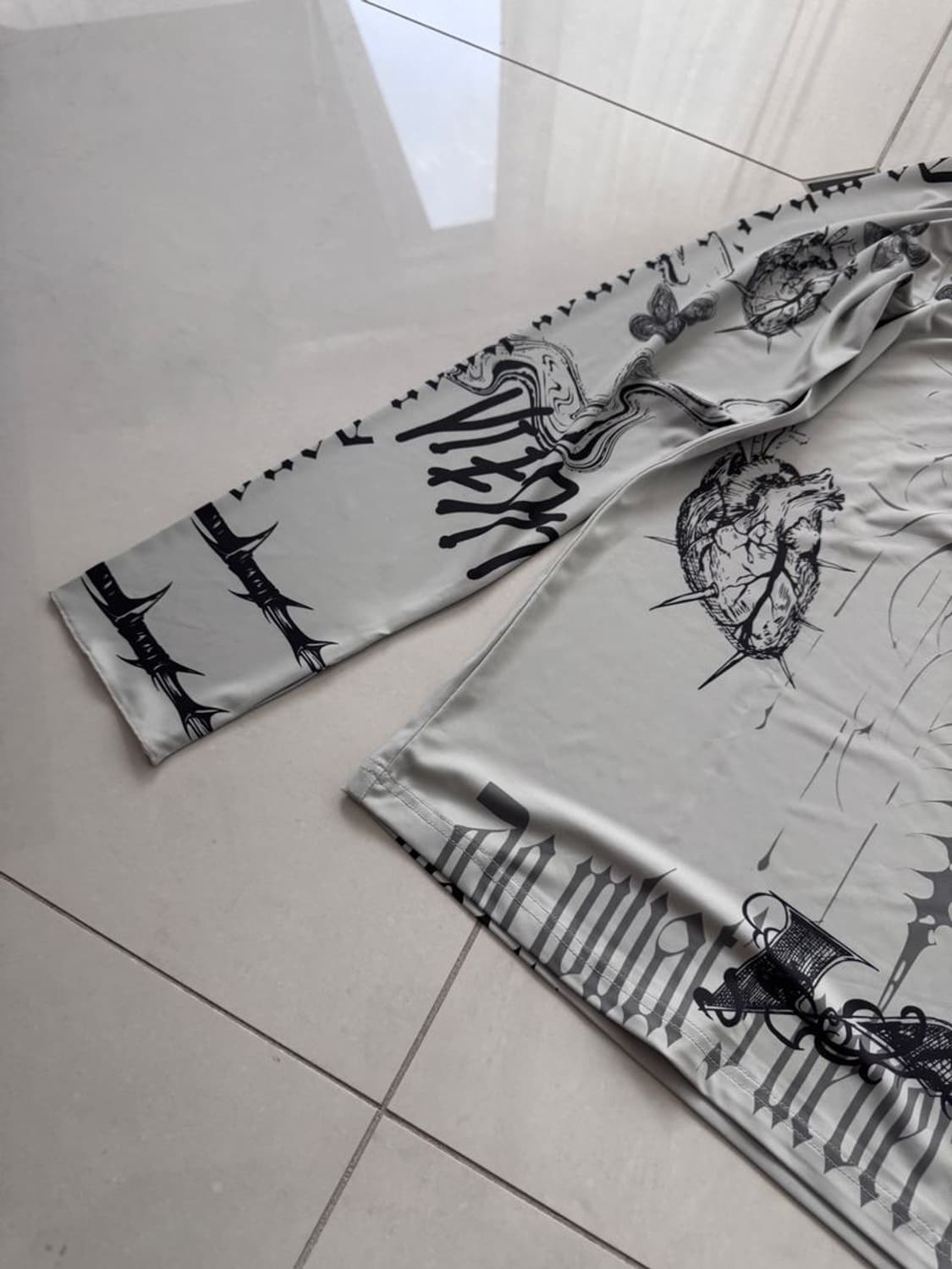 SECOND SKIN LONG SLEEVES 두 번째 피부 롱슬리브 상품이미지3