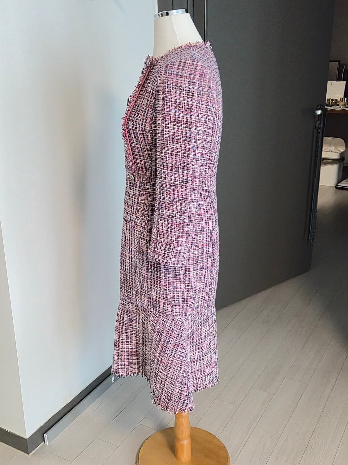 [The Izzat Collection] 더 아이쟛 컬렉션 트위드 머메이 상품이미지4