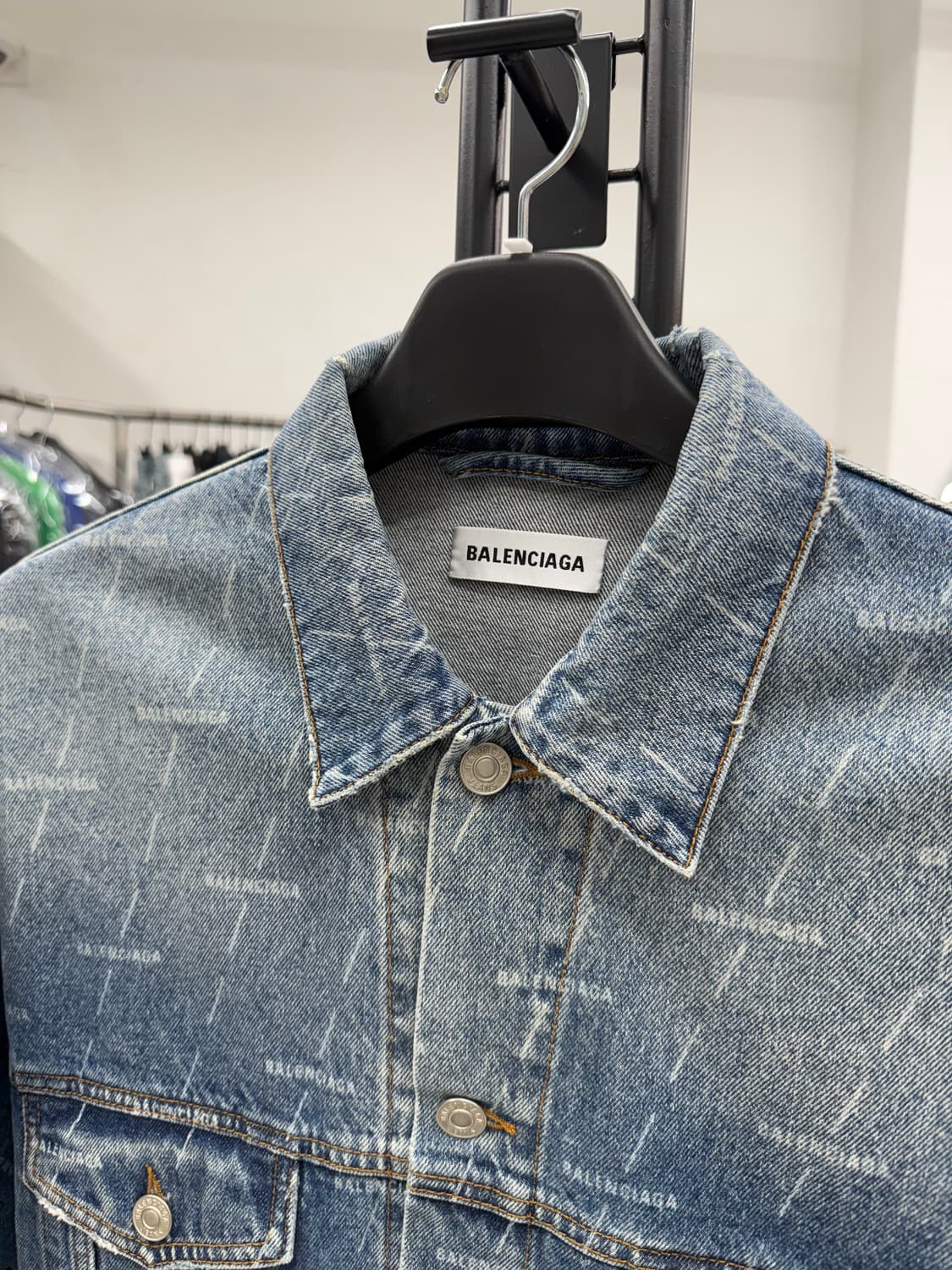 [38] 발렌시아가 멀티로고 데님 자켓 상품이미지5
