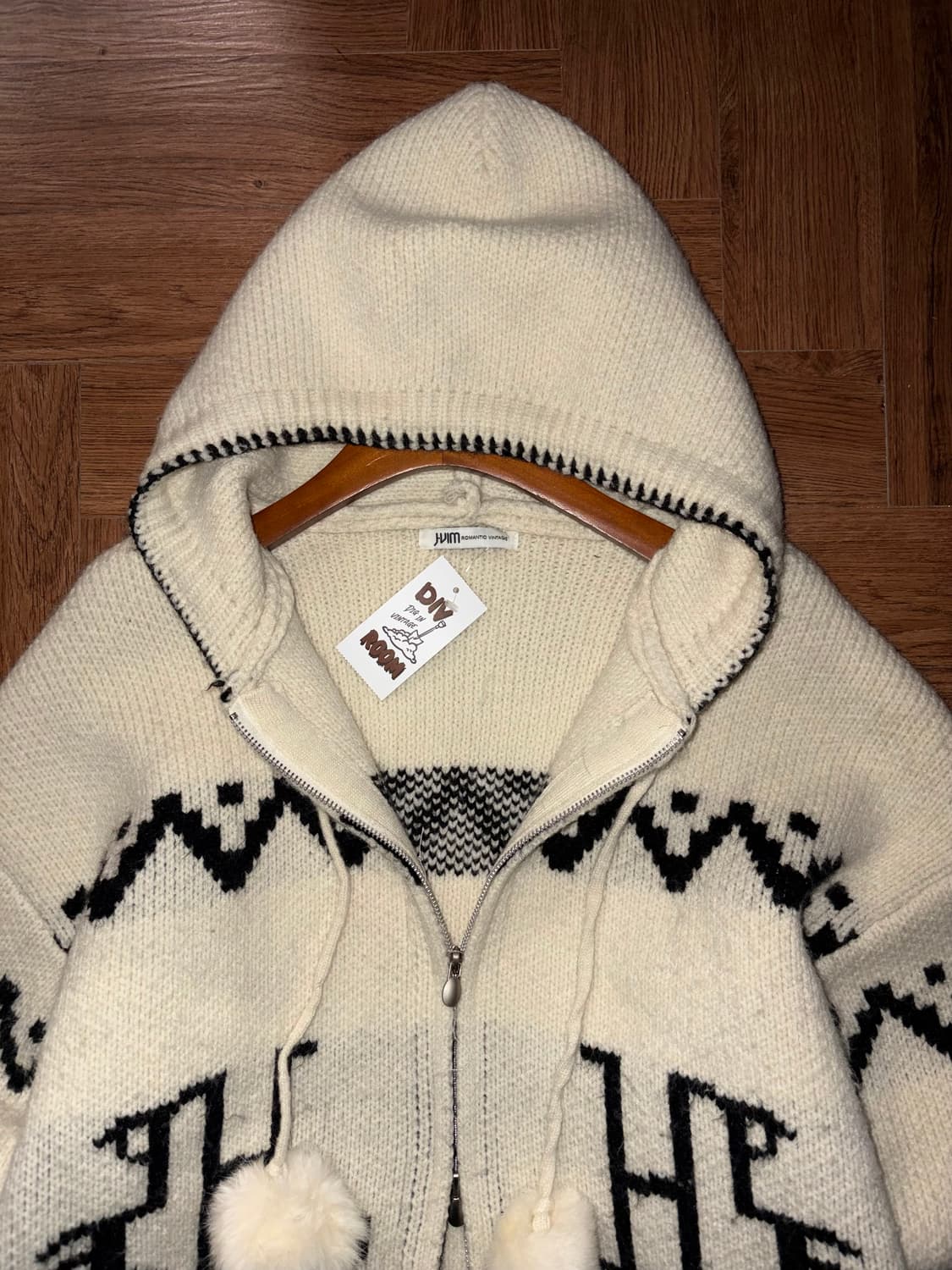 빈티지 후드 폼폼 니트집업 상품이미지7