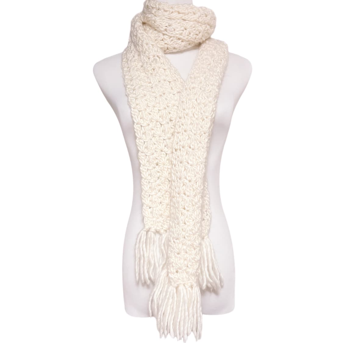 (이체시에눌) 일본 뜨개 짜임 화이트 크로셰 포인트 태슬 머플러  상품이미지1
