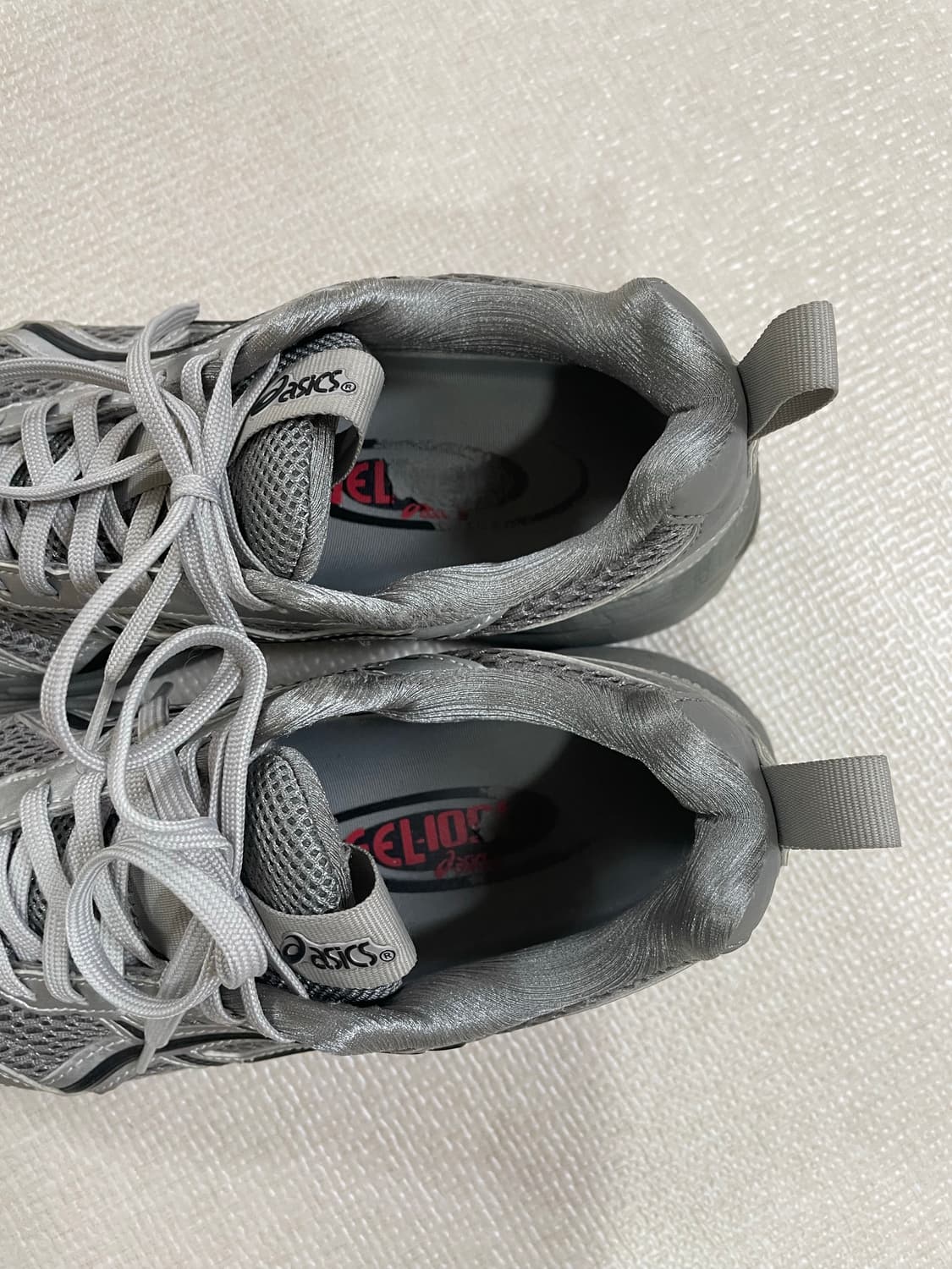 아식스 x 프레자 위워 젤 1090 V2 클레이 그레이 퓨어 실버 상품이미지4