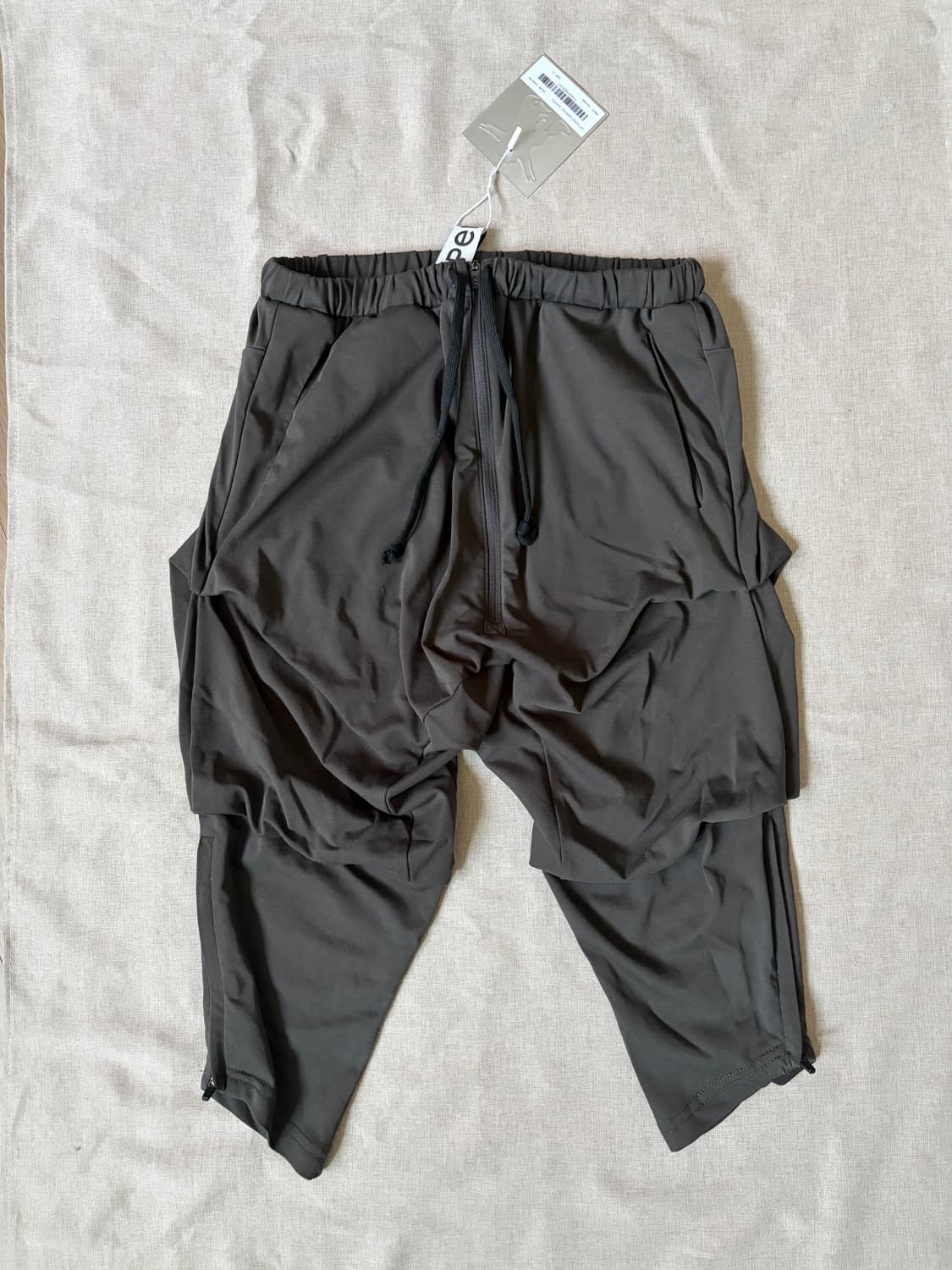 오픈와이와이 GATHERED SAROUEL SHORTS 상품이미지6