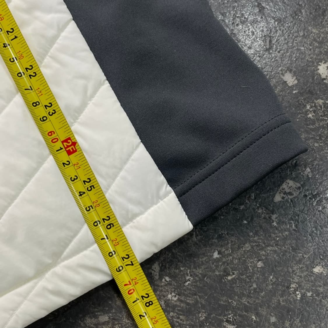 105 노스페이스 브이모션 경량패딩 상품이미지8