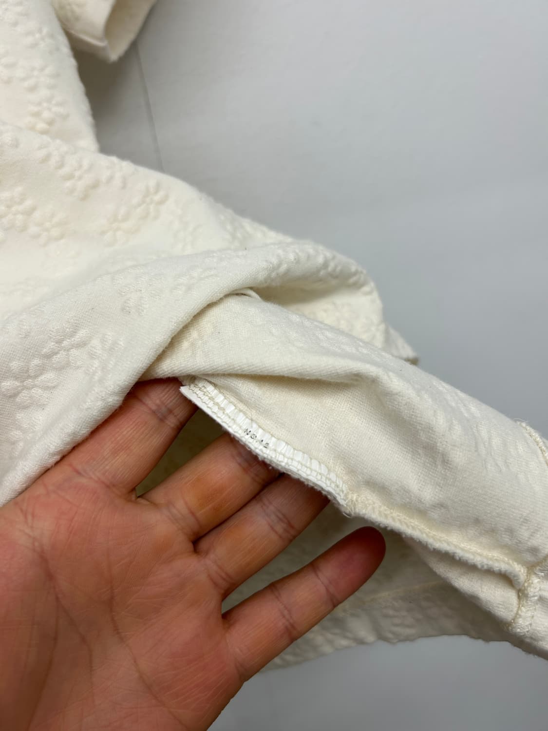 꼼데가르송 트리콧 엠보싱 반팔 티셔츠 상품이미지4