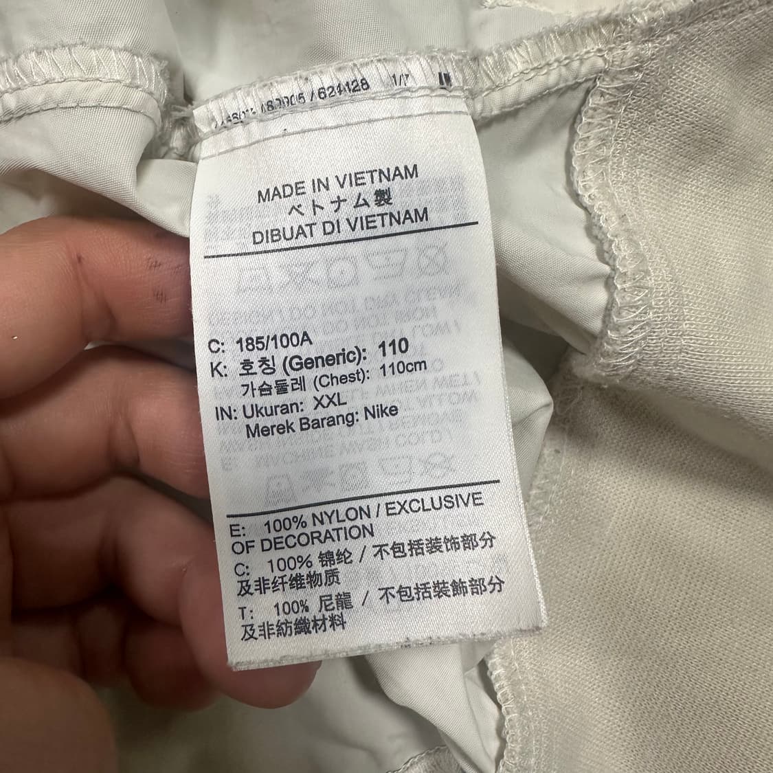 ✨ (바배) 나이키 신형 퓨추라 빅로고 우븐 아노락 바람막이  상품이미지4