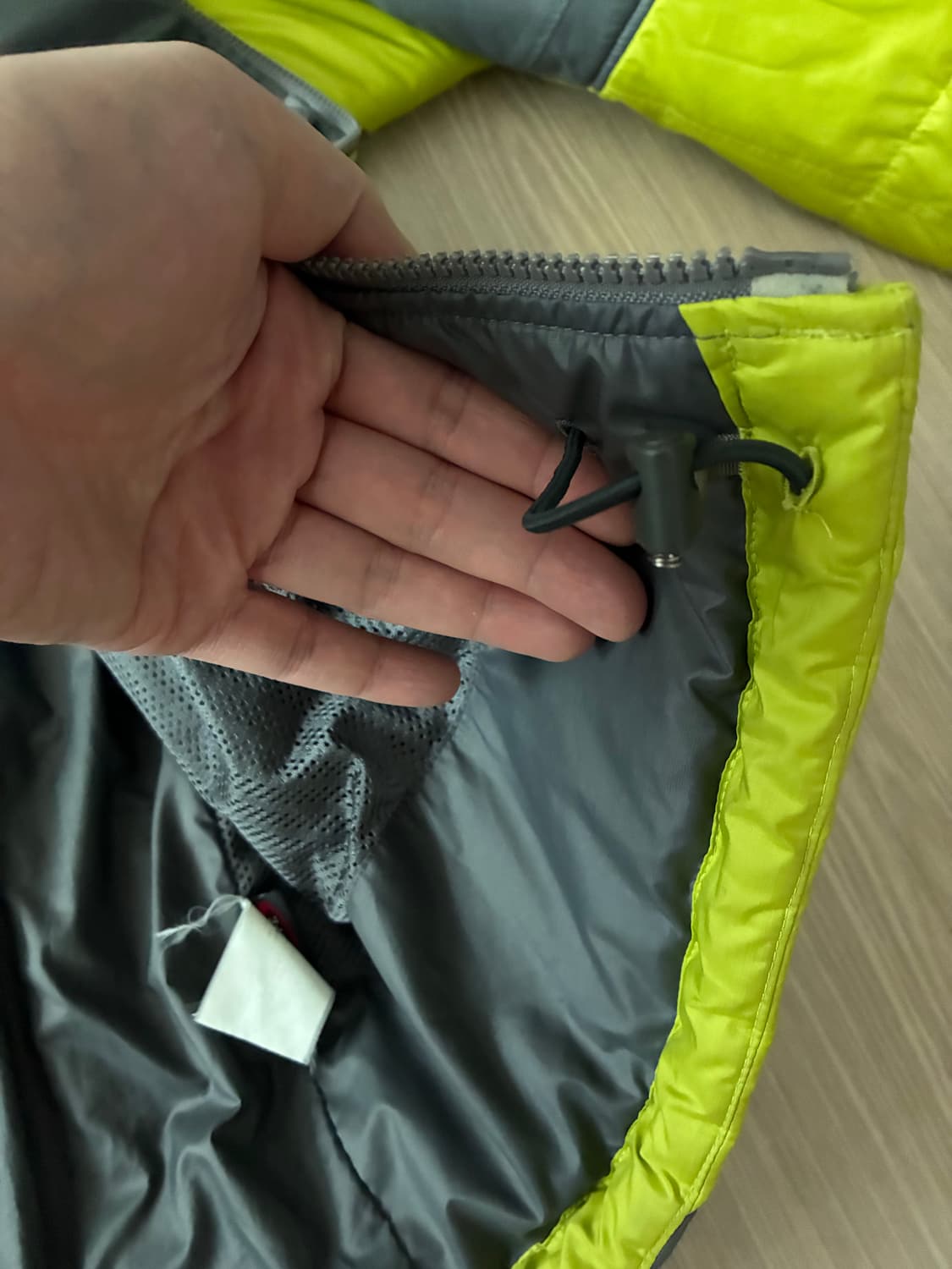 파타고니아 다스 파카 das 00s 라임 게코그린 프리마로프트 상품이미지7