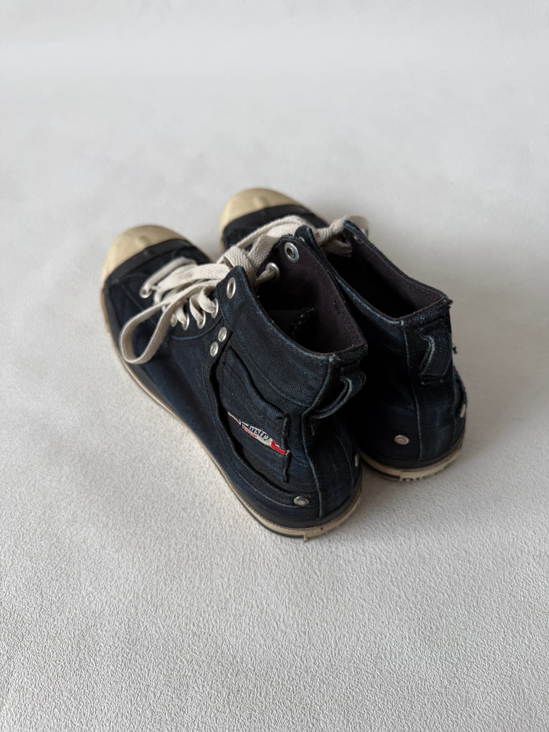 [280]디젤(DIESEL) 데님 하이 스니커즈 상품이미지5