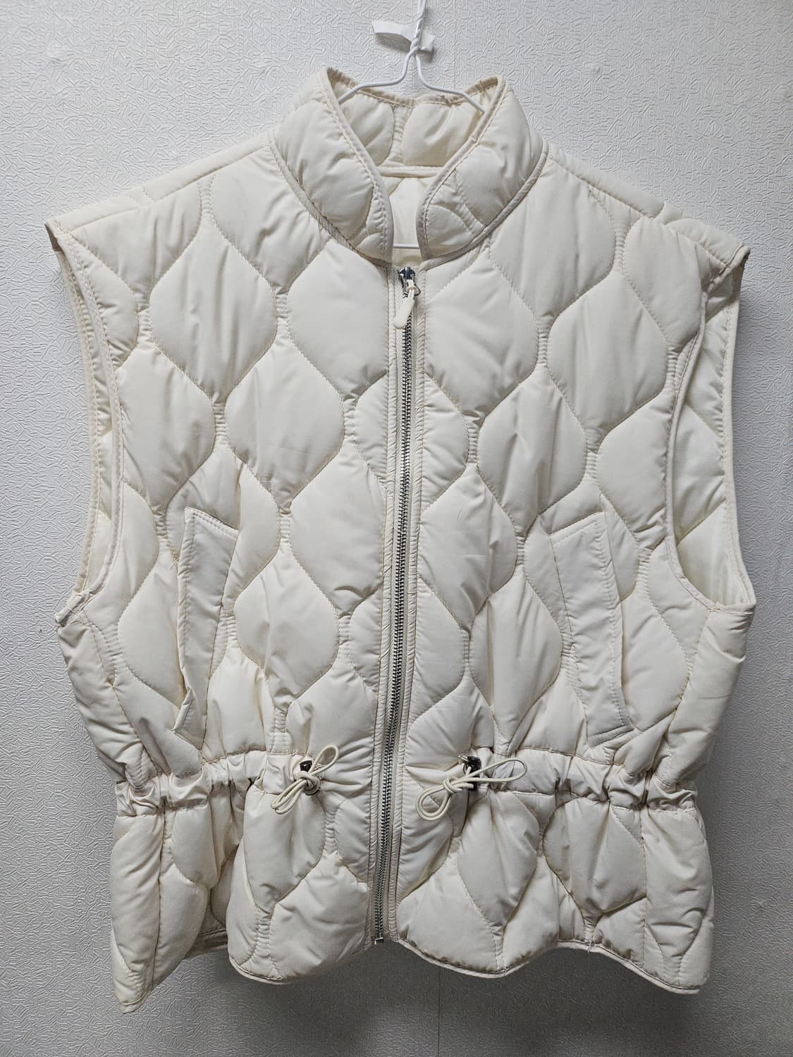 아이보리 퀼팅 조끼 패딩 베스트  M 상품이미지1