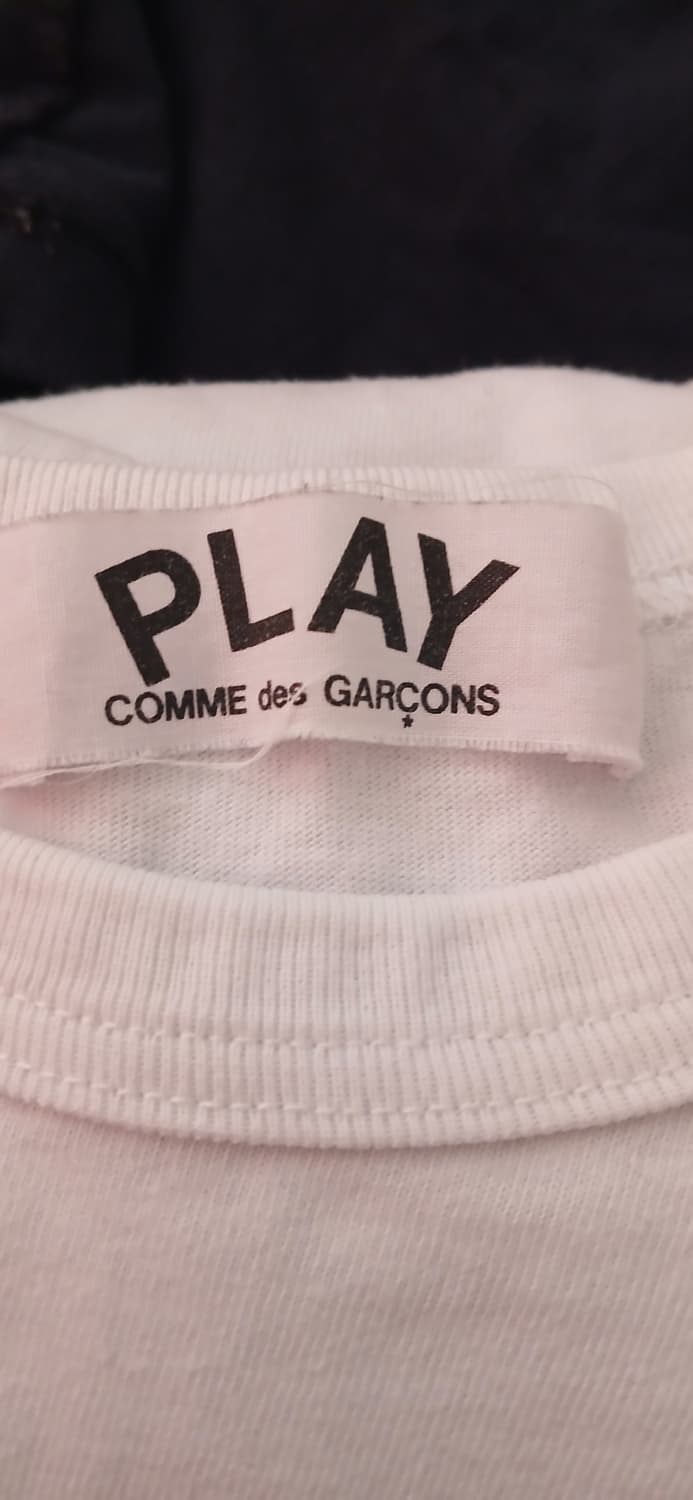 PLAY comme des garcons 흰색 반팔팝니다 상품이미지6
