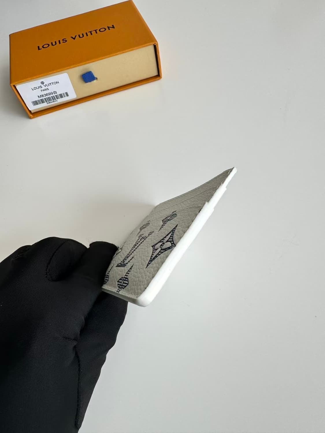 루이비통 더블 카드 홀더 화이트 상품이미지6