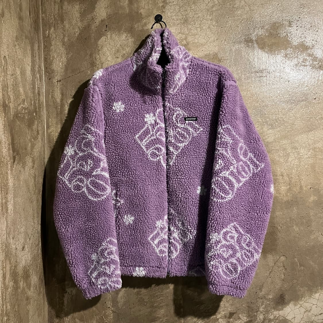 오아이오아이 플리스 집업 상품이미지1