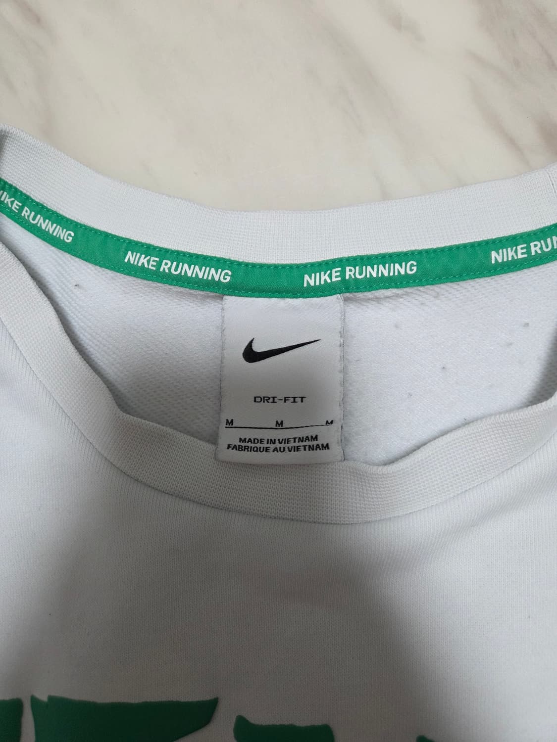 나이키 러닝 크루 맨투맨 상품이미지8