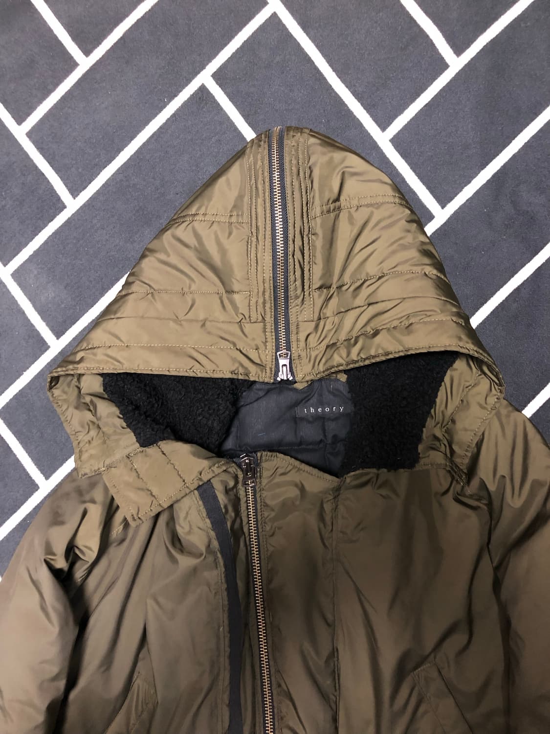 (횡재가)띠어리 시어링 무스탕 사선패딩/몽클레어타임스톤우영미톰포드에르메스 상품이미지9