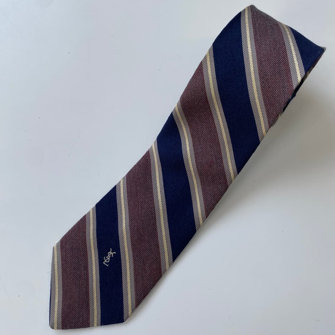 입생로랑 (YSL) 심플로고 명품 정품 넥타이7.7cm 상품이미지5