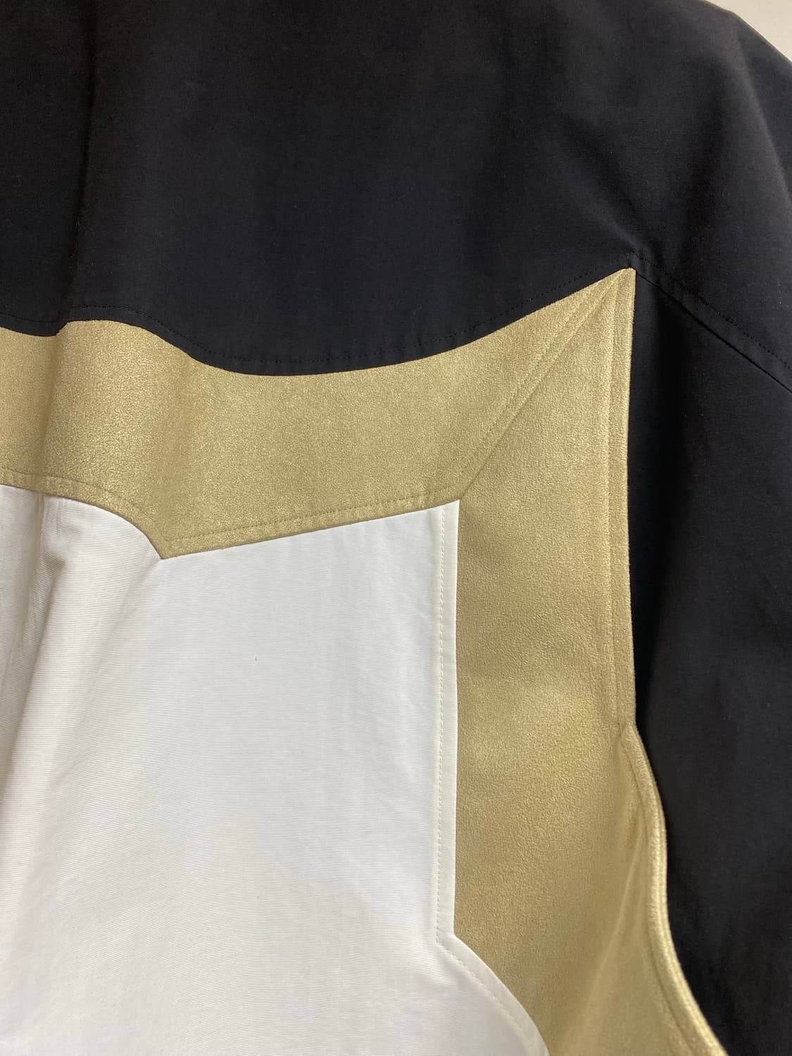 네임세이크 23ss 아치 패턴 자켓 스웨이드 패널 상품이미지5