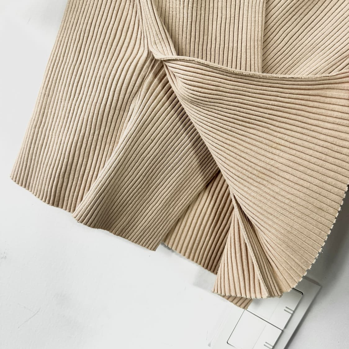 폼더스토어 레이어 골지 니트 탑 상품이미지3