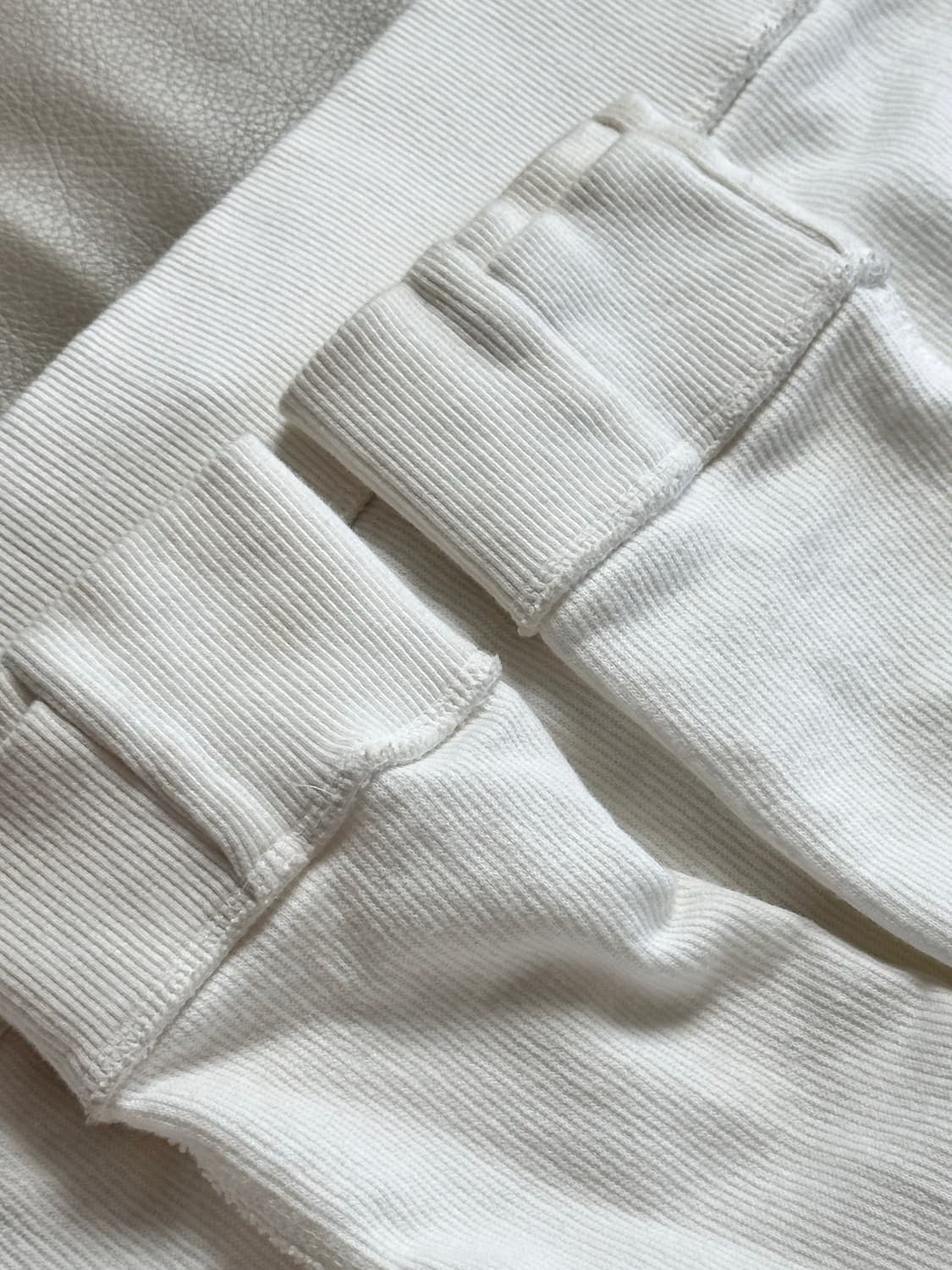 샵페어리 washed lily hoodie ivory 후디 상품이미지4