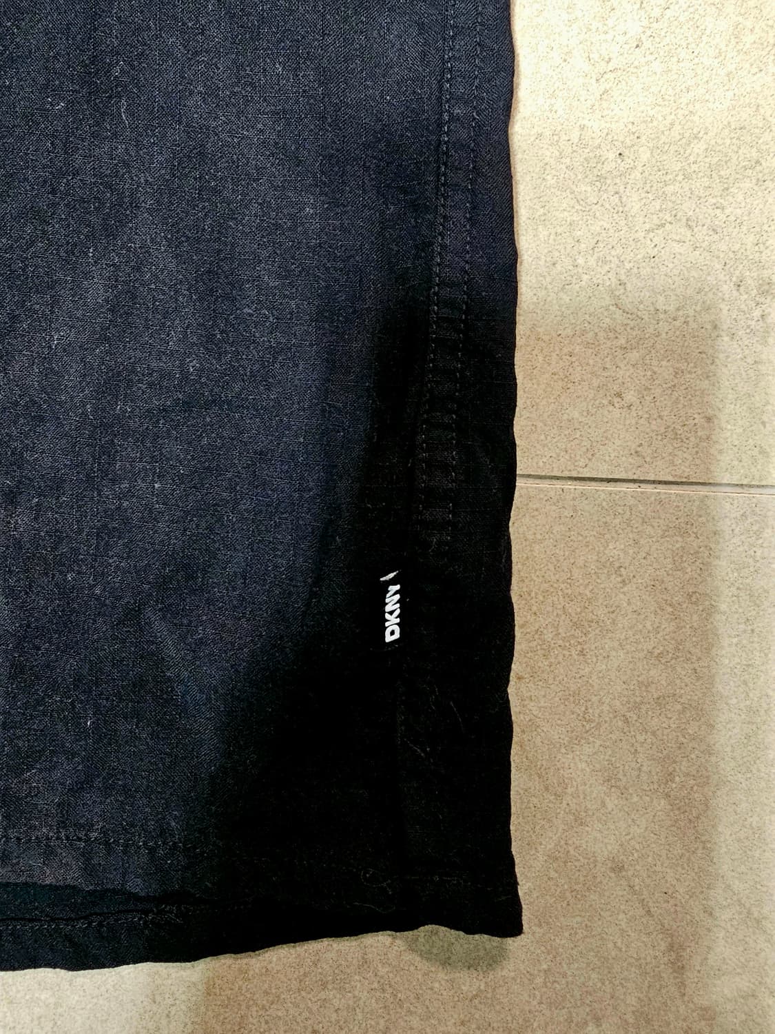 Dkny 블랙 반팔 셔츠 M 사이즈 상품이미지3