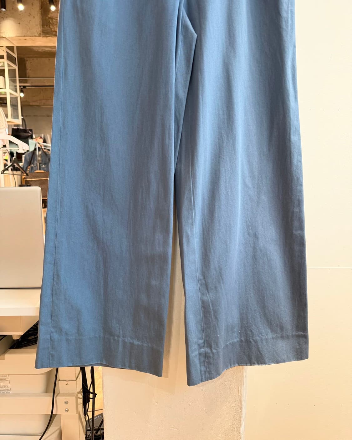 비비안 웨스트우드 블루 컷아웃 팬츠 상품이미지7