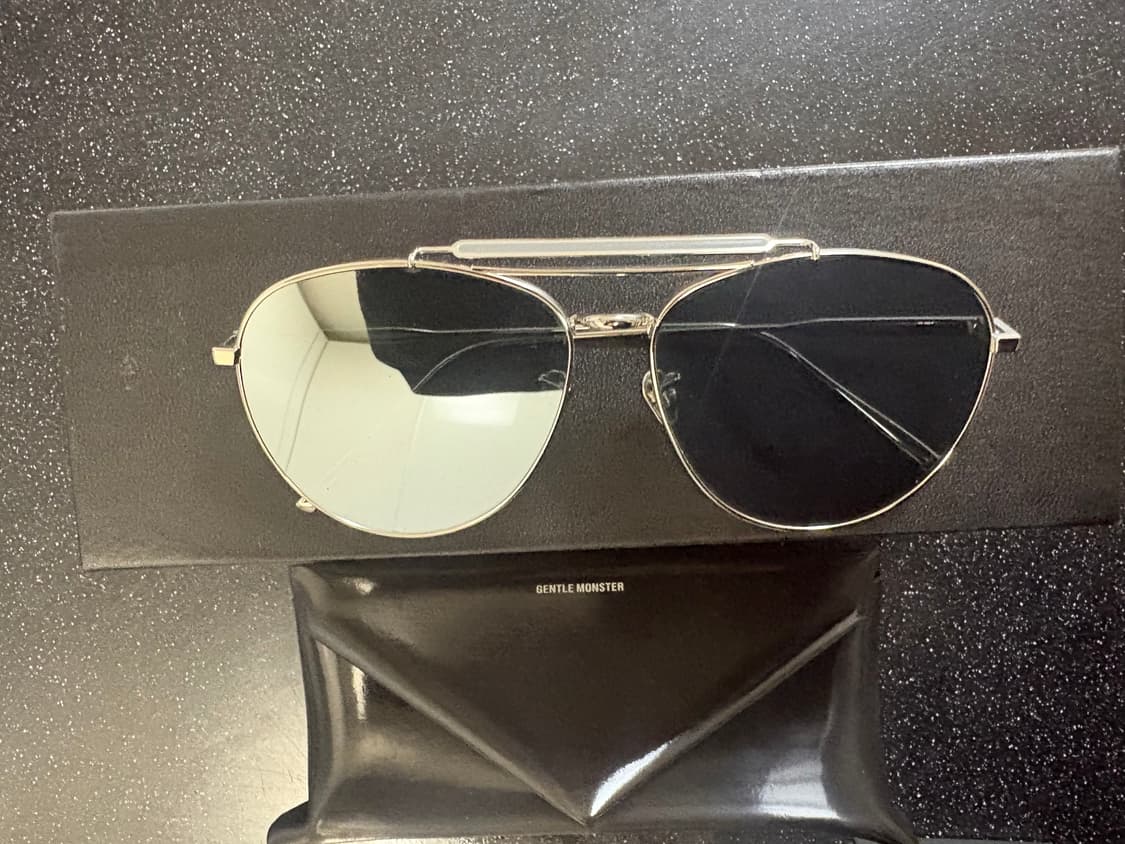 젠틀몬스터 미오미오(miomio) 지디 선글라스 은테  상품이미지4