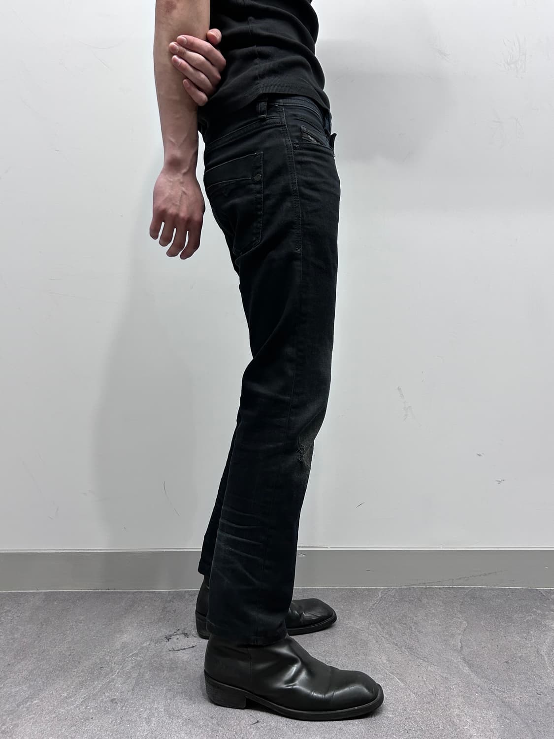 디젤 코티드 슬림 데님 팬츠 상품이미지2