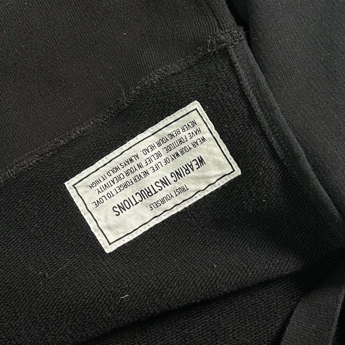  미하라 야스히로 크롭 맨투맨 상품이미지7