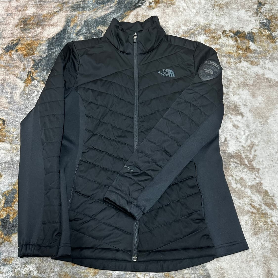 노스페이스 경량패딩 상품이미지2