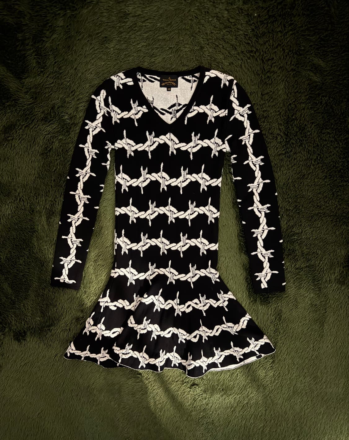 [XS] 비비안웨스트우드 앵글로매니아 와이어 니트 롱슬리브 원피스 상품이미지1