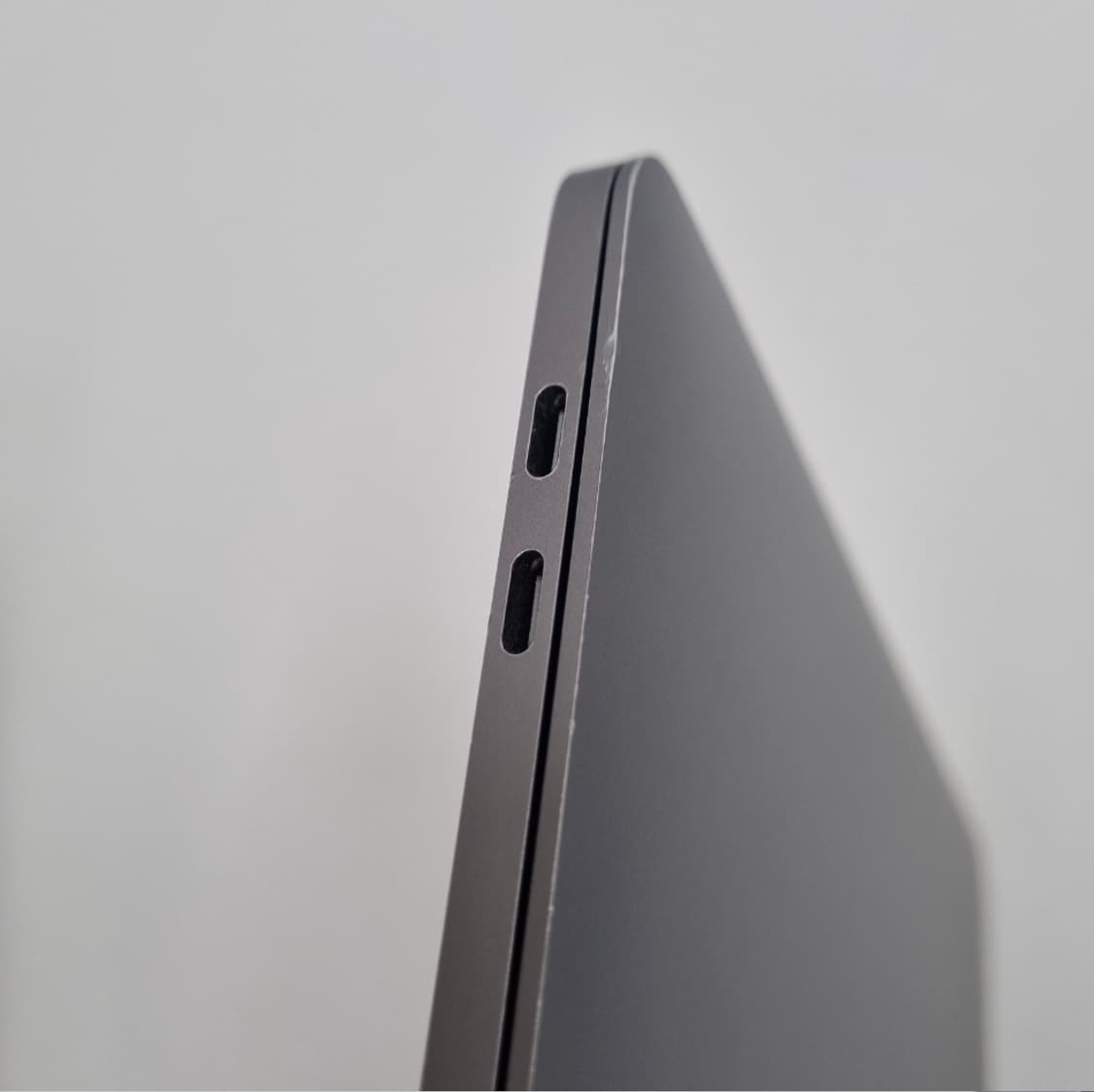 맥북 프로 13인치 2019년형 터치바 스페이스그레이 상품이미지6