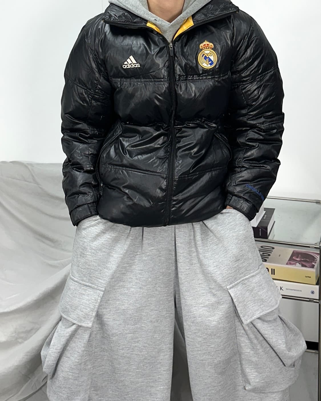 아디다스 레알 마드리드 유광 덕다운 패딩 S 상품이미지1