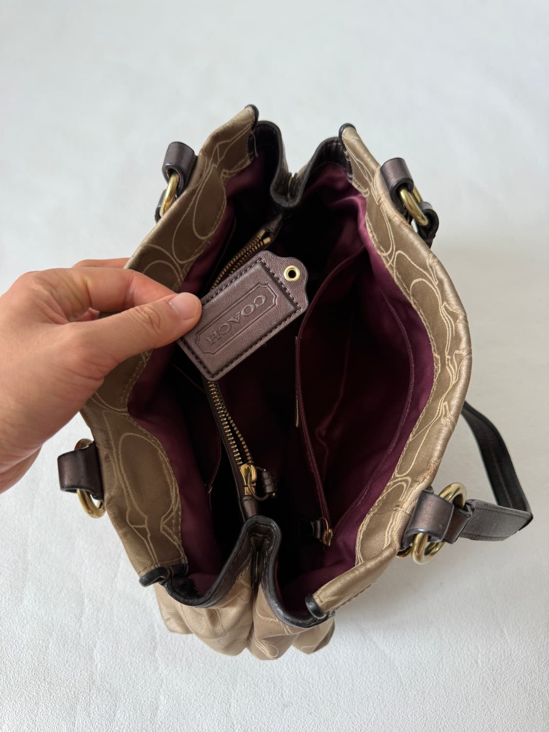 코치(COACH) 모노그램 숄더백 상품이미지7