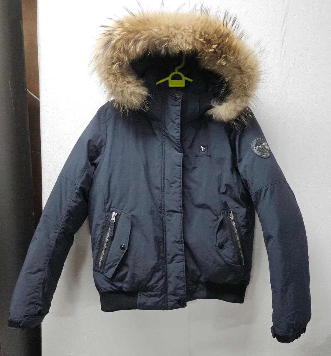 블랙야크 여성 패딩 점퍼 블랙 100 상품이미지1