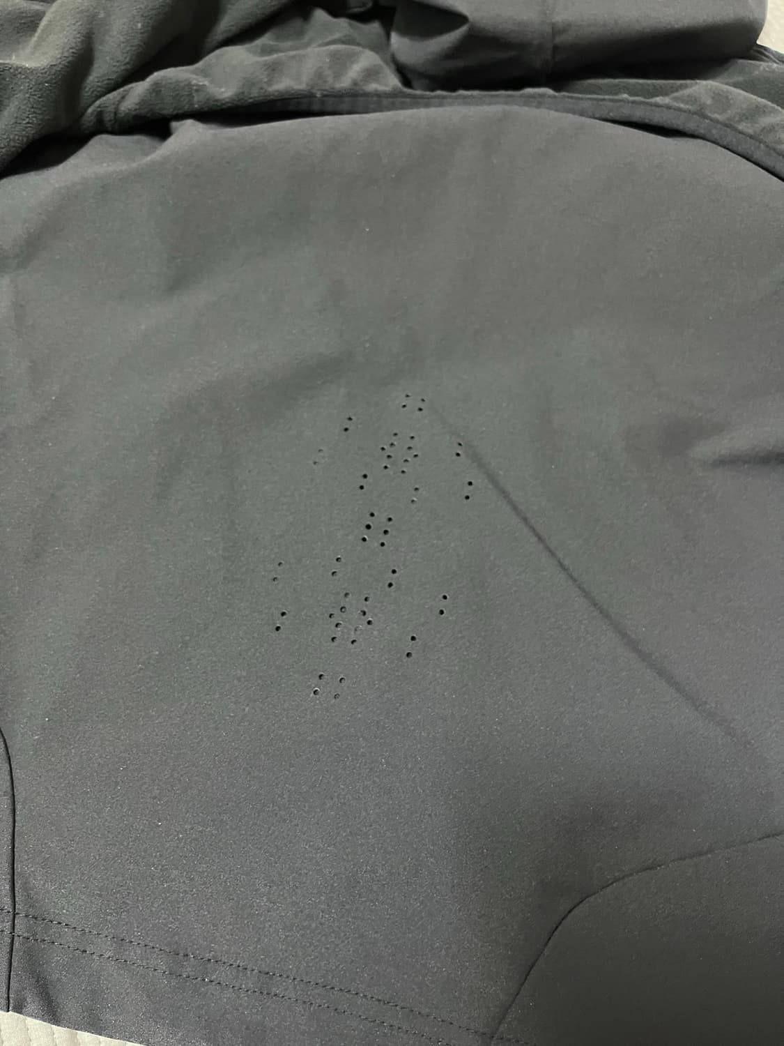 오호스 X 데상트 2-way 후드 볼레로 블랙 상품이미지5