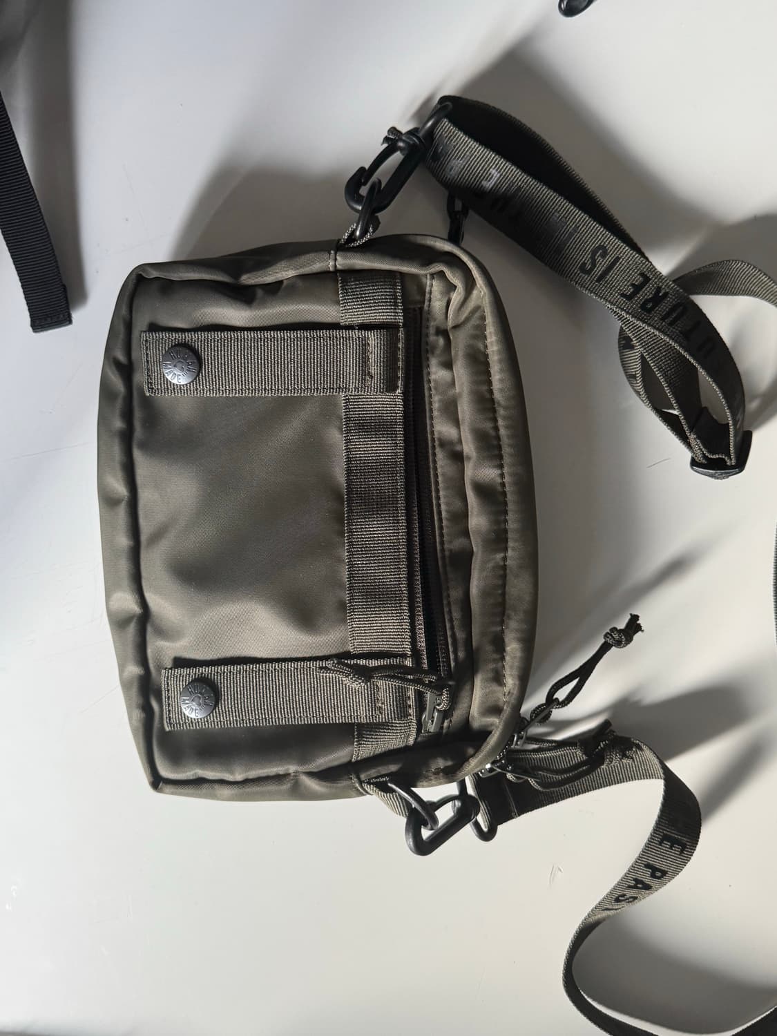 휴먼메이드 밀리터리 파우치 크로스백 상품이미지2