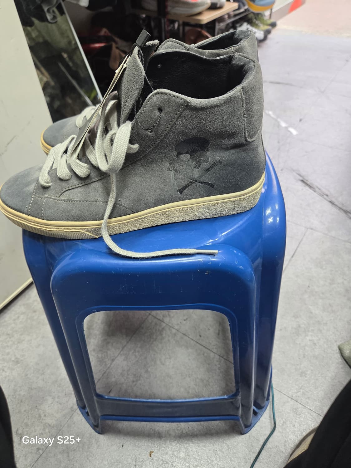 하이드로겐   스웨이드   하이탑 상품이미지2