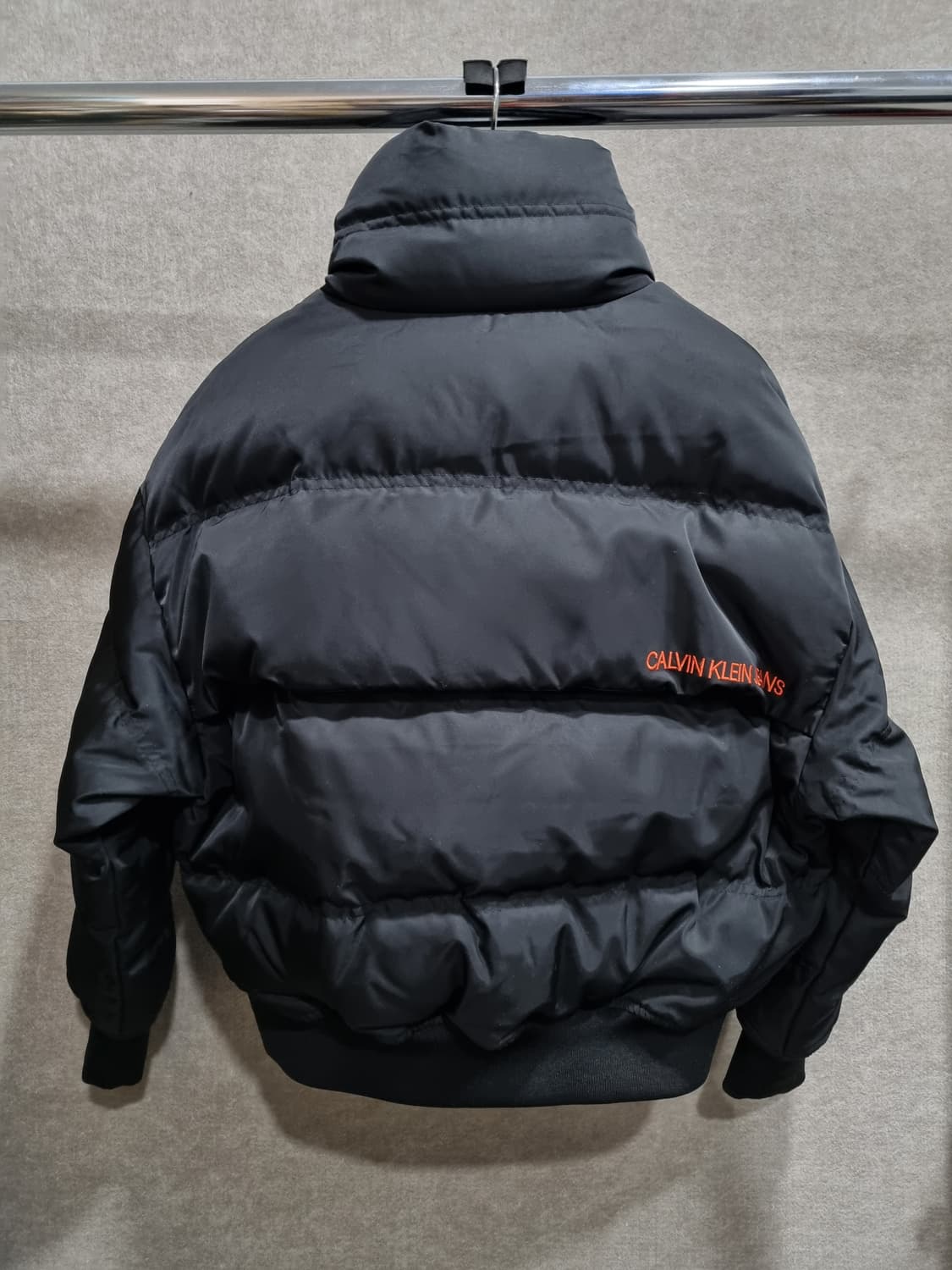 여성 XS 켈빈클라인 오리털 숏패딩 상품이미지2